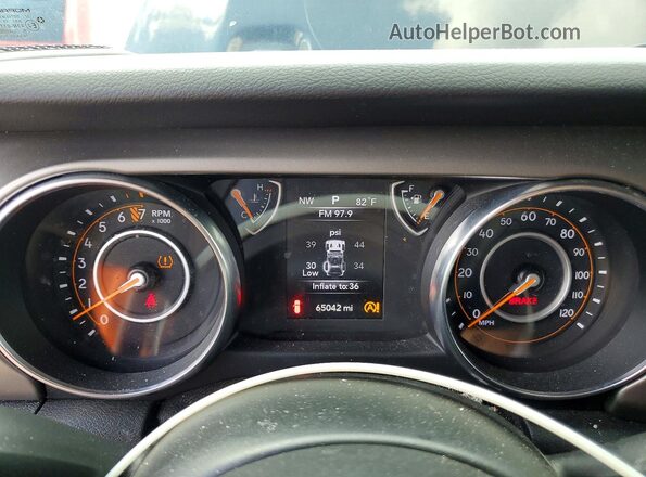 1C4HJXDG9KW637100 2019 JEEP WRANGLER Black ხელსაწყოთა პანელის ხედი