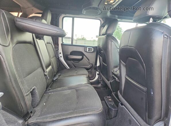 1C4HJXDG9LW238348 2020 JEEP WRANGLER White Вид задньої частини салону