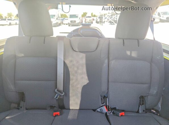 1C4HJXDG9PW585538 2023 JEEP WRANGLER Yellow Vista de los asientos traseros