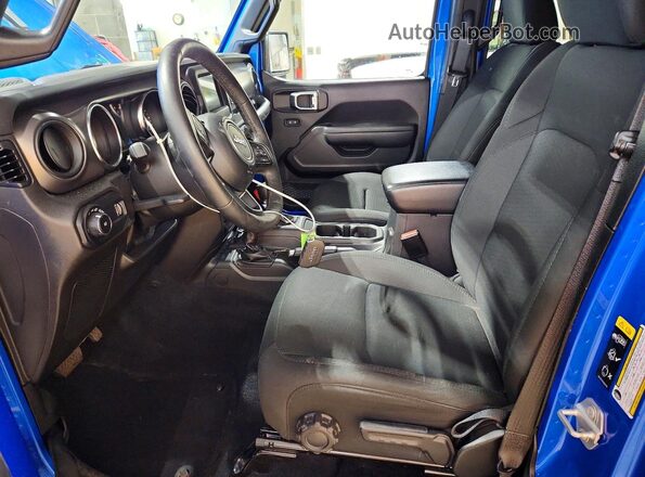 1C4HJXDN1PW643396 2023 JEEP WRANGLER Blue Front interior view