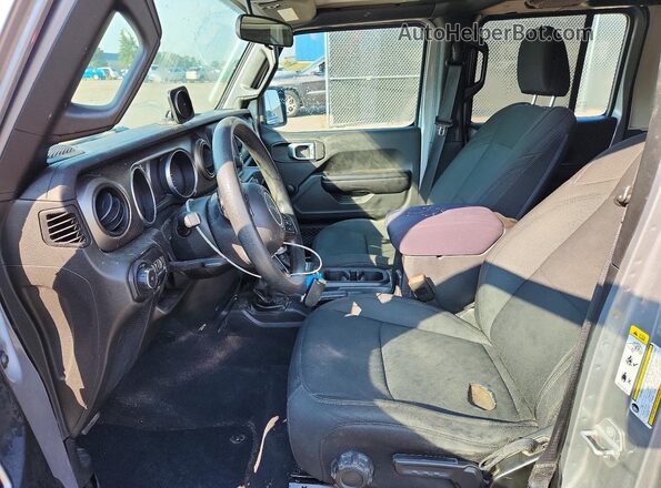 1C4HJXDN2JW221600 2018 JEEP WRANGLER Silver Սալոնի դիմացի տեսք