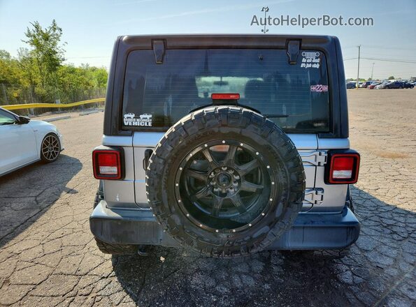 1C4HJXDN2JW221600 2018 JEEP WRANGLER Silver Հետևի տեսք