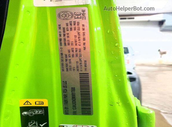 1C4HJXDN3MW817688 2021 JEEP WRANGLER Green Widok wnętrza 360 stopni
