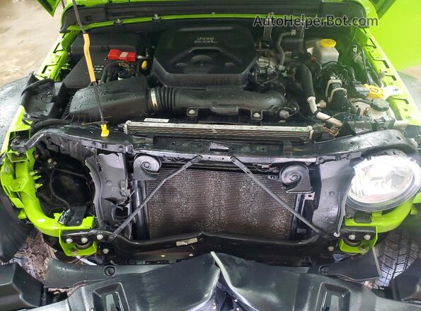 1C4HJXDN3MW817688 2021 JEEP WRANGLER Green Widok komory silnika