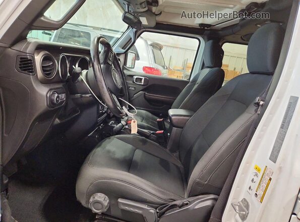 1C4HJXDN5KW689368 2019 JEEP WRANGLER Белый Вид салона спереди