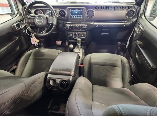 1C4HJXDN5KW689368 2019 JEEP WRANGLER Белый Вид панели приборов