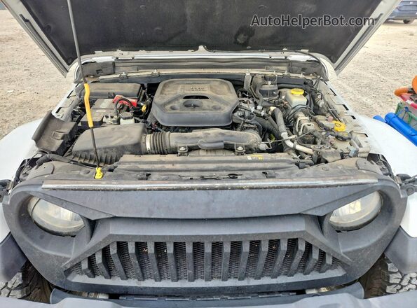 1C4HJXEN3KW592345 2019 JEEP WRANGLER White Vista interior trasera