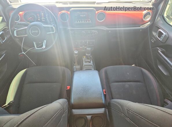 1C4HJXFG3JW122993 2018 JEEP WRANGLER Silver Առջևի վահանակի տեսք