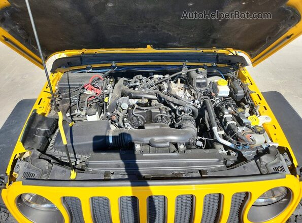1C4HJXFNXJW332201 2018 JEEP WRANGLER Yellow Շարժիչի բաժամունքի տեսք
