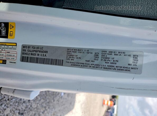 1C4JJXP66PW642489 2023 JEEP WRANGLER White Engine compartment view