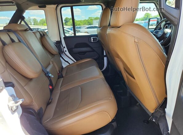 1C4JJXP68PW557170 2023 JEEP WRANGLER White Вид задньої частини салону