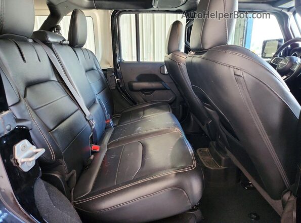 1C4JJXP69NW270823 2022 JEEP WRANGLER Black Vista interior trasera