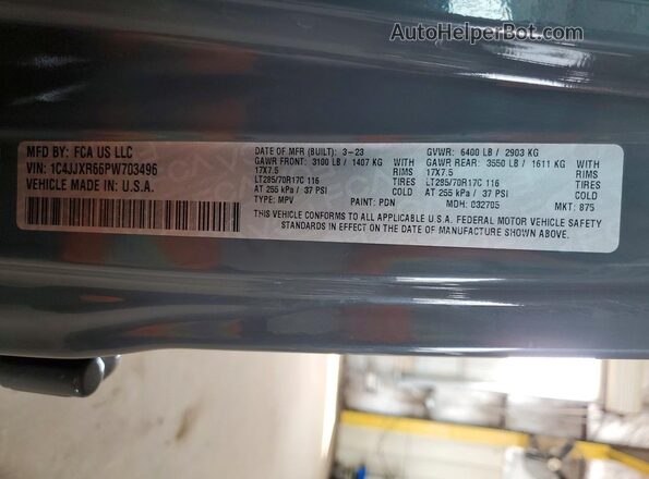 1C4JJXR66PW703496 2023 JEEP WRANGLER Gray ძრავის განყოფილების ხედი