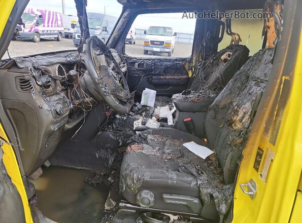 1C4JJXR69PW516043 2023 JEEP WRANGLER Yellow Սալոնի դիմացի տեսք