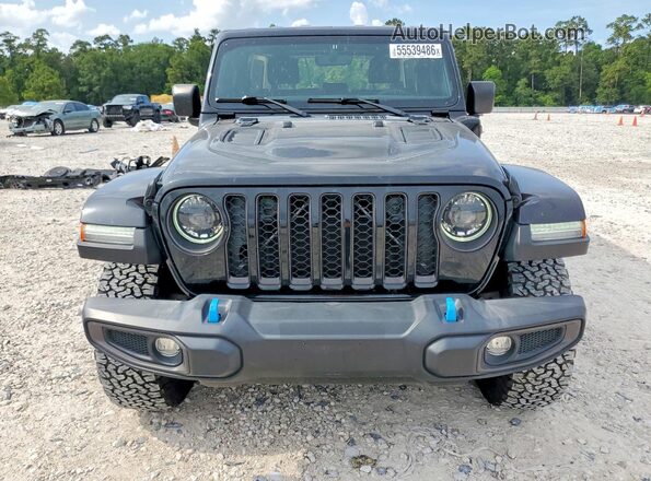 1C4JJXR6XPW606009 2023 JEEP WRANGLER Черный Вид спереди