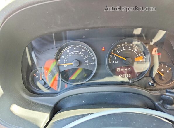 1C4NJCBA0GD600515 2016 JEEP COMPASS White Instrument cluster view