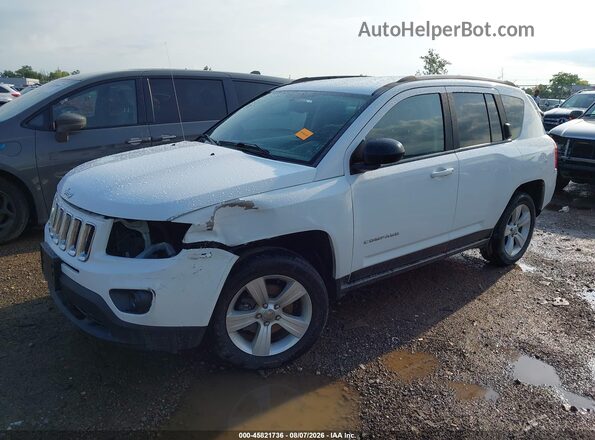1C4NJCBA2GD615646 2016 JEEP COMPASS White წინა მარცხენა ხედი სამი მეოთხედიდან