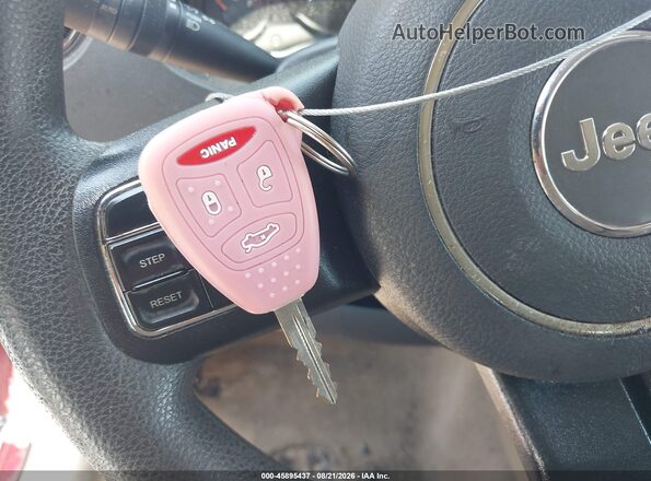 1C4NJCBA6HD155926 2017 JEEP COMPASS Red Вид панелі приладів