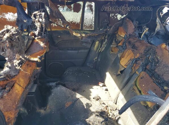 1C4NJCBB4GD760289 2016 JEEP COMPASS Burn Հետևի նստատեղերի տեսք