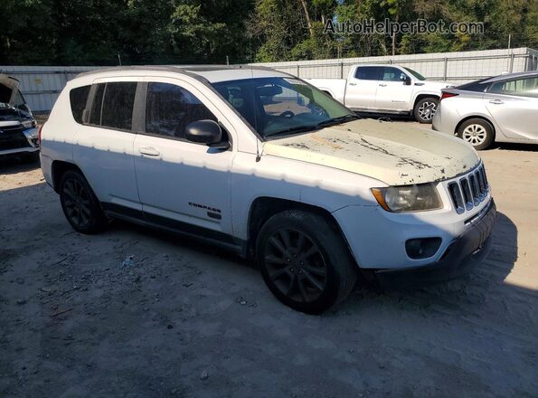 1C4NJCBB6GD806480 2016 JEEP COMPASS Белый Передняя правая четверть