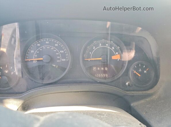 1C4NJCBB6GD806480 2016 JEEP COMPASS Белый Вид щитка приборов