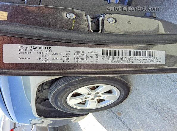 1C4NJCBB8GD777449 2016 JEEP COMPASS Black Engine compartment view