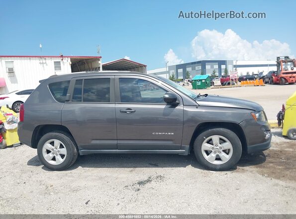 1C4NJCBBXGD765139 2016 JEEP COMPASS Серый Вид задней части салона