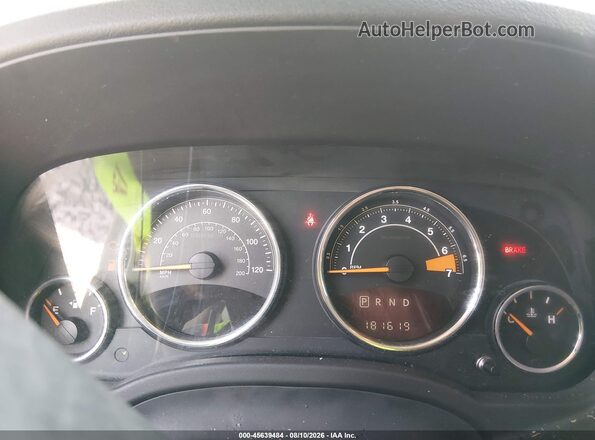 1C4NJCEA0GD773947 2016 JEEP COMPASS White Widok tylnych siedzeń