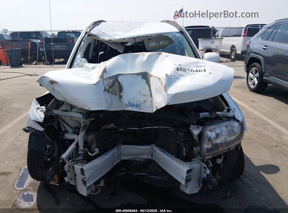 1C4NJCEA0HD212889 2017 JEEP COMPASS Белый Вид щитка приборов