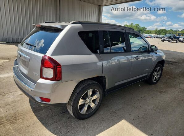 1C4NJCEA1GD716057 2016 JEEP COMPASS Silver Tył prawy
