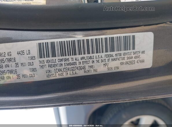 1C4NJCEA1GD743646 2016 JEEP COMPASS Gray Widok komory silnika