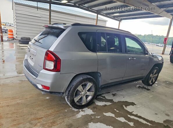 1C4NJCEA1GD806597 2016 JEEP COMPASS Серебряный Задняя правая четверть