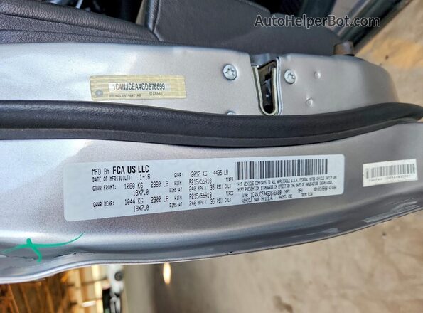 1C4NJCEA4GD676699 2016 JEEP COMPASS Gray Widok naklejki z numerem VIN