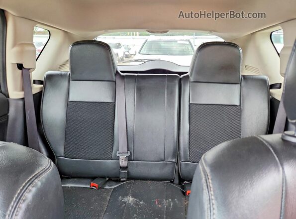 1C4NJCEB4HD182711 2017 JEEP COMPASS Красный Вид задних сидений