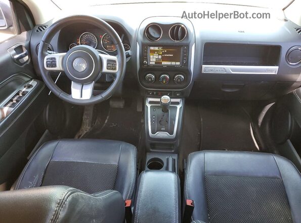 1C4NJDAB2GD579134 2016 JEEP COMPASS Silver Vista del salpicadero