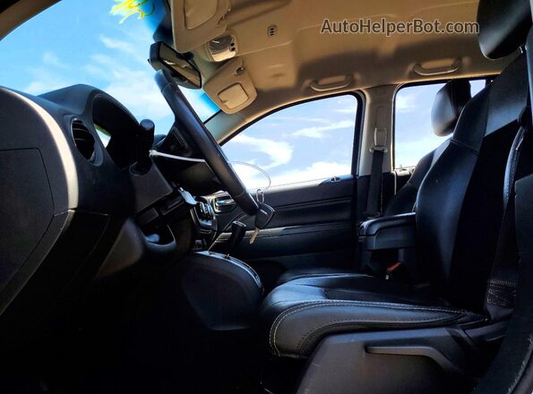 1C4NJDAB2GD579134 2016 JEEP COMPASS Silver Vista interior delantera