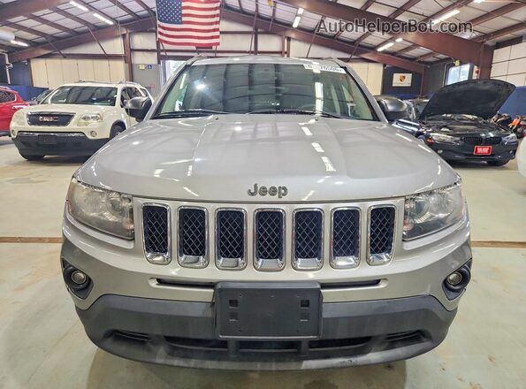 1C4NJDBB2GD631599 2016 JEEP COMPASS Серебряный Вид спереди
