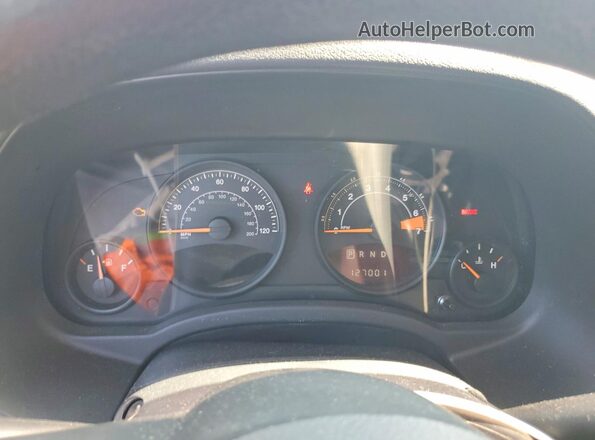 1C4NJDBB4GD551608 2016 JEEP COMPASS Silver Widok zestawu wskaźników