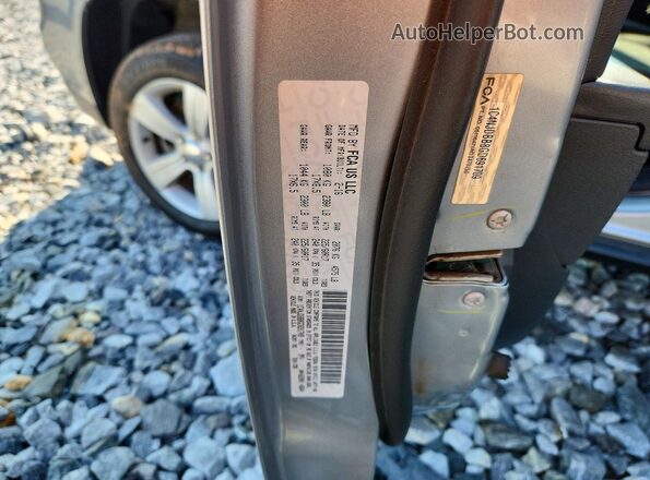 1C4NJDBB8GD691709 2016 JEEP COMPASS Silver Vista del compartimento del motor