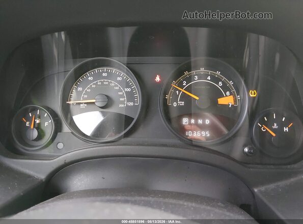 1C4NJDBB8GD712929 2016 JEEP COMPASS Red Vista de los asientos traseros