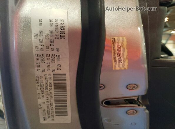 1C4NJDBB8HD143646 2017 JEEP COMPASS Silver Вид наклейки з VIN-кодом