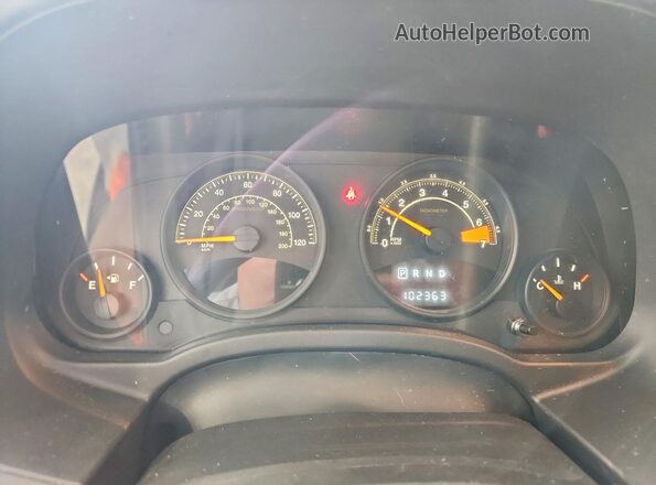 1C4NJDBBXGD556277 2016 JEEP COMPASS Silver Vista del cuadro de instrumentos