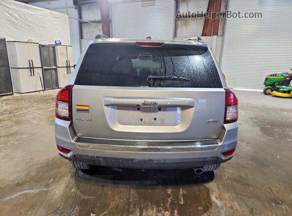 1C4NJDEB0GD709020 2016 JEEP COMPASS Silver Vista trasera