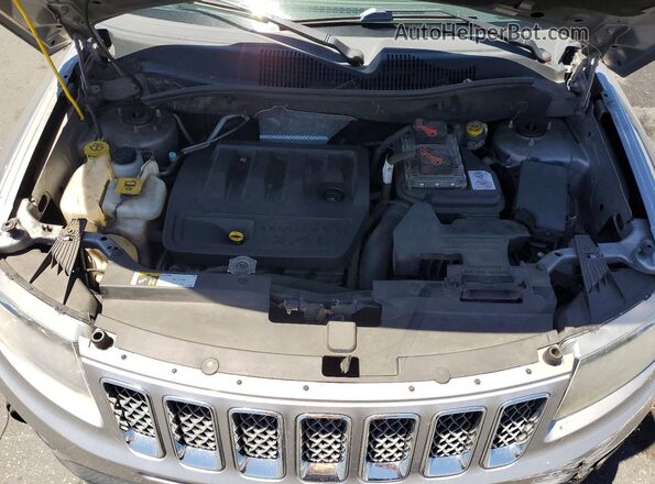 1C4NJDEB1GD631752 2016 JEEP COMPASS Gray Vista del compartimento del motor