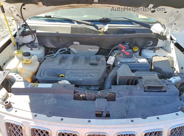 1C4NJDEB1HD110175 2017 JEEP COMPASS Белый Вид подкапотного пространства