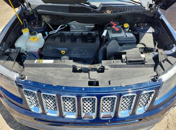 1C4NJDEB1HD112136 2017 JEEP COMPASS Синий Вид подкапотного пространства