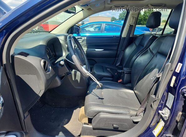 1C4NJDEB1HD112136 2017 JEEP COMPASS Синий Вид салона спереди