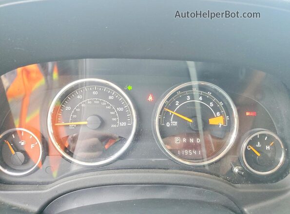 1C4NJDEB2GD747011 2016 JEEP COMPASS Burgundy Widok zestawu wskaźników