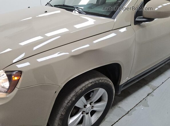 1C4NJDEB2GD753326 2016 JEEP COMPASS Tan Widok wnętrza 360 stopni