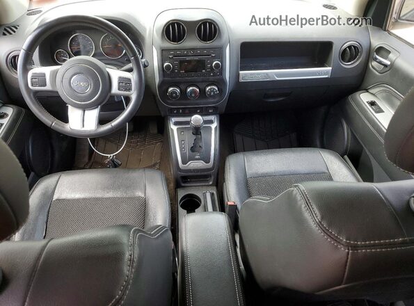 1C4NJDEB2HD178307 2017 JEEP COMPASS Gray Vista del salpicadero